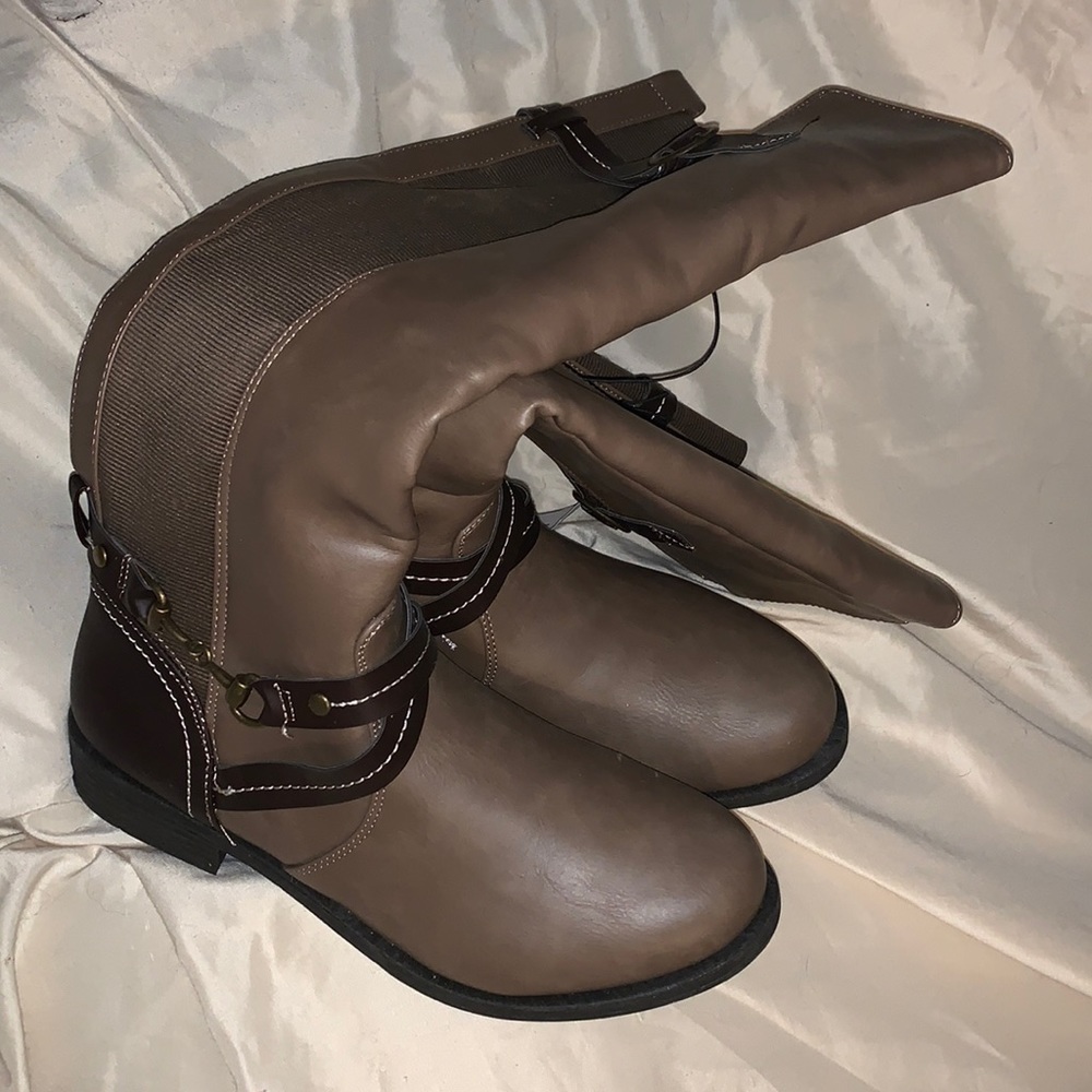 Tall brown boots size 8 1/2